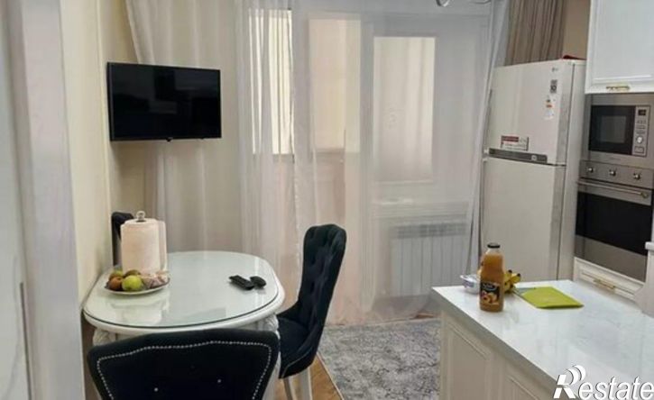 3-комн квартира ул Ирчи Казака, 9,  д. 9