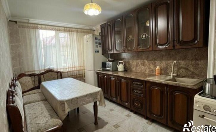 3-комн квартира проспект Али-Гаджи Акушинского, 94И,  д. 94И
