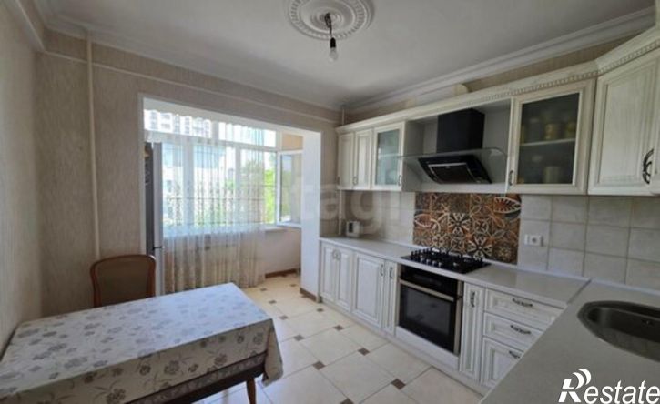 3-комн квартира улица Ушакова, 17,  д. 17