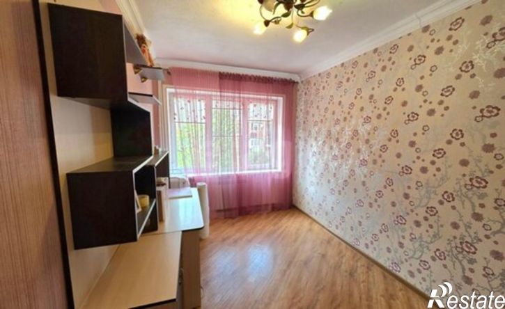 3-комн квартира улица Абдулхакима Исмаилова, 35Б,  д. 35Б
