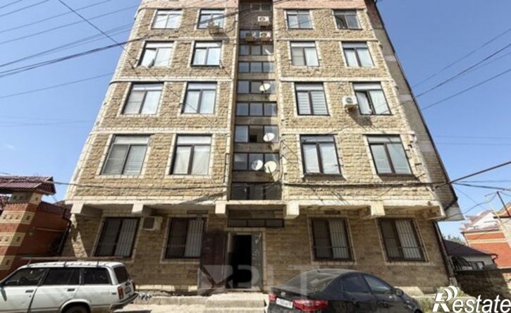 3-комн квартира улица Митарова, 3,  д. 3
