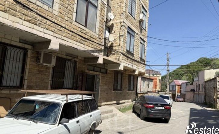 3-комн квартира улица Митарова, 3,  д. 3