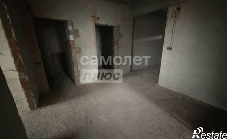 3-комн квартира пр-кт Али-Гаджи Акушинского, 84Е,  д. 84Е