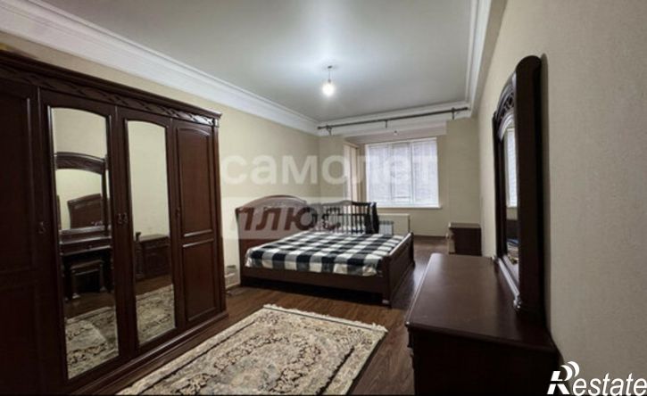 2-комн квартира проспект Али-Гаджи Акушинского, 107Б к14,  д. 107Б к14