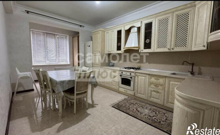 2-комн квартира проспект Али-Гаджи Акушинского, 107Б к14,  д. 107Б к14