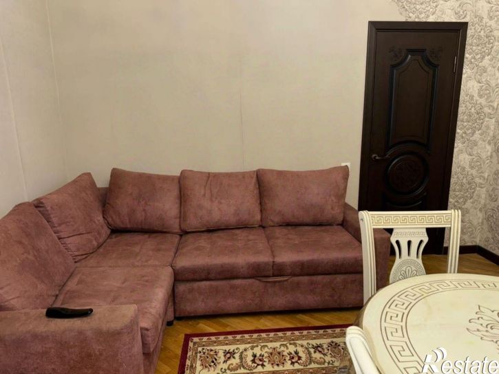 2-комн квартира улица Бейбулатова, 28,  д. 28