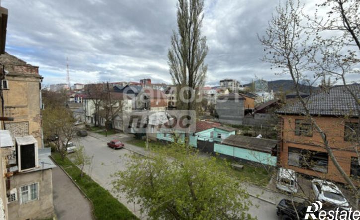 2-комн квартира улица Кара Караева, 13,  д. 13