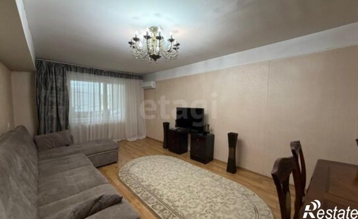 4-комн квартира улица Ирчи Казака, 5А,  д. 5А