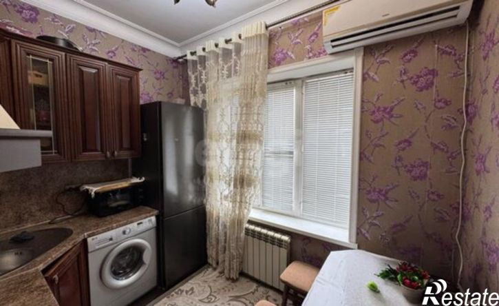 2-комн квартира пер Крылова, 40,  д. 40