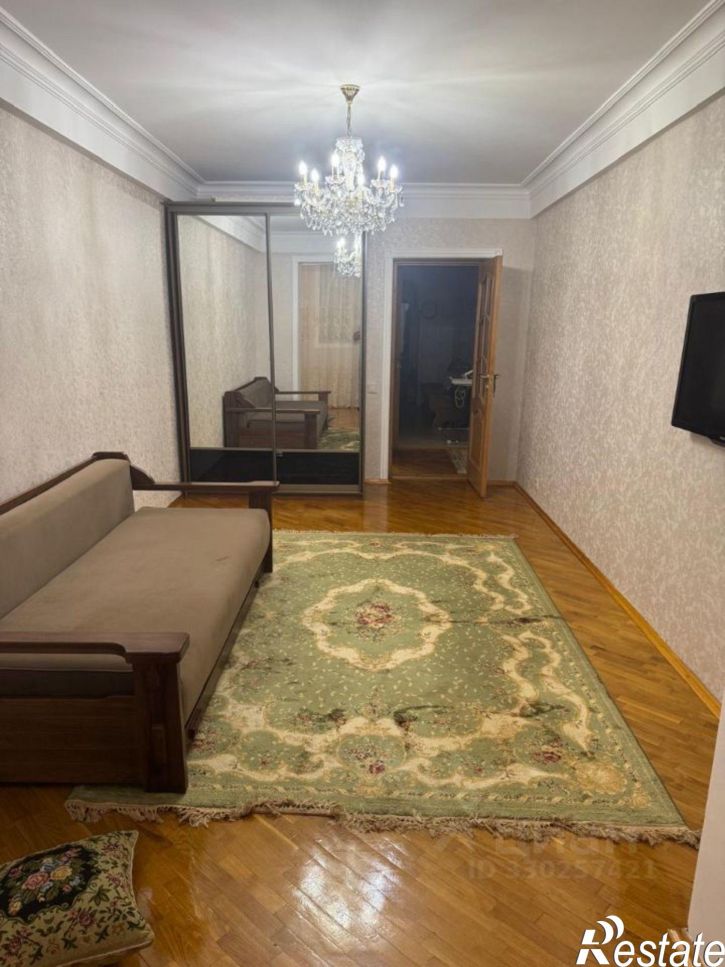 2-комн квартира ул Абдулхакима Исмаилова, 72,  д. 72