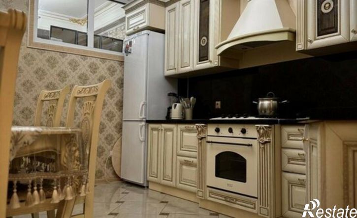 2-комн квартира ул Гаджи Алибегова, 76,  д. 76