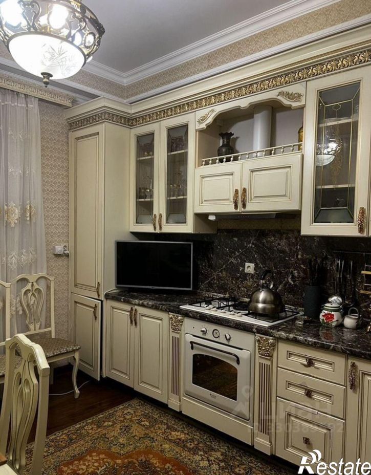 2-комн квартира ул Кадарская, 27а,  д. 27а