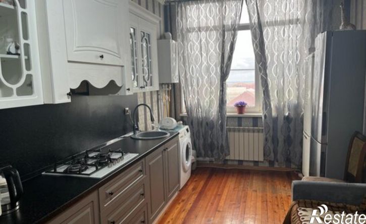 2-комн квартира улица Абдуразака Шахбанова, 18Б,  д. 18Б