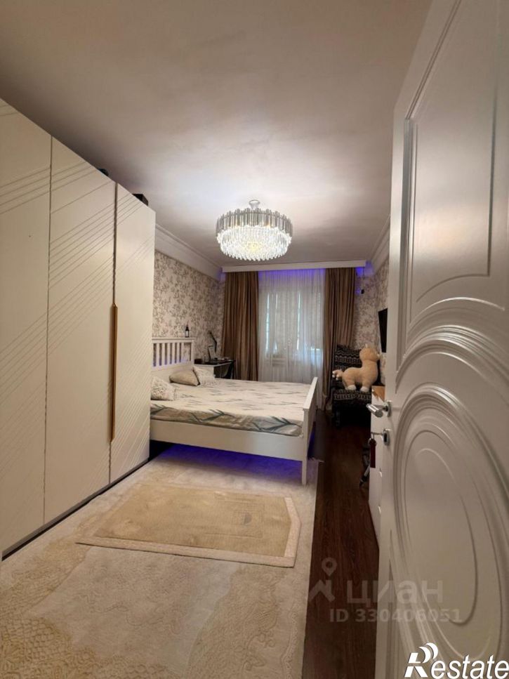 4-комн квартира пр-кт Али-Гаджи Акушинского, 6,  д. 6