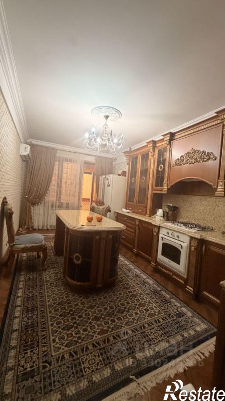 3-комн квартира ул Газопроводная, 8 4,  д. 8 4,  к. 4