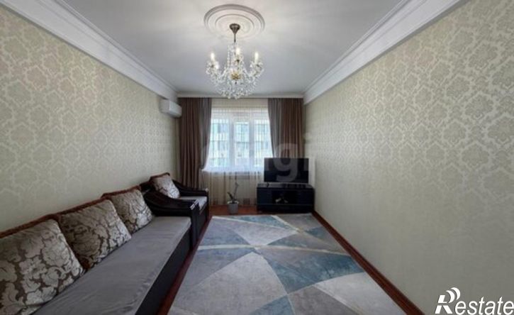 2-комн квартира пр-кт Гамидова, 49 8,  д. 49 8,  к. 8