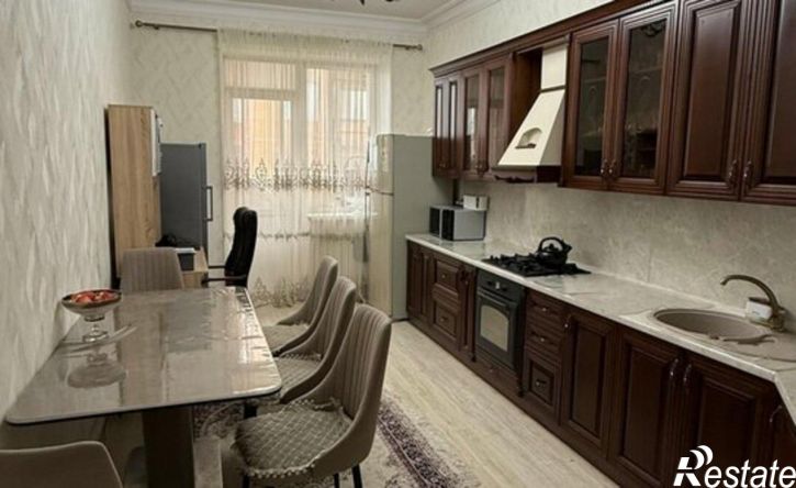 2-комн квартира проспект Насрутдинова, 55 к2,  д. 55 к2