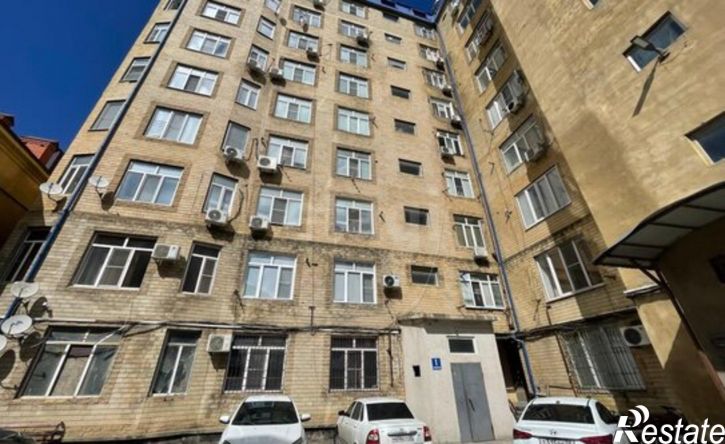 2-комн квартира улица Генерала Омарова, 25А,  д. 25А