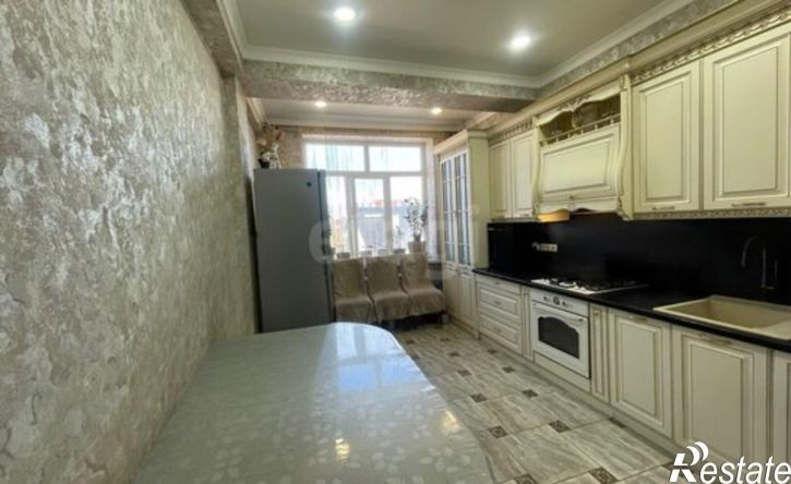 2-комн квартира улица Генерала Омарова, 25А,  д. 25А