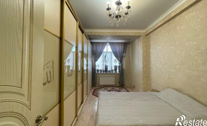 2-комн квартира улица Генерала Омарова, 25А,  д. 25А
