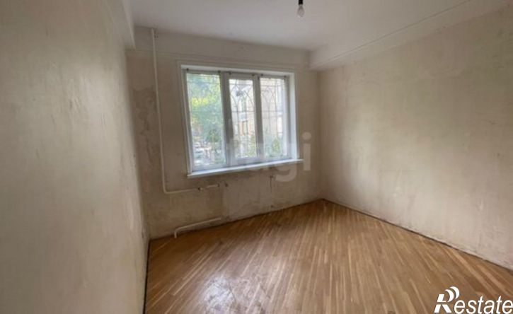 4-комн квартира улица Зои Космодемьянской, 50,  д. 50