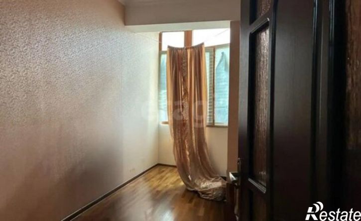 2-комн квартира улица Ломоносова, 10,  д. 10