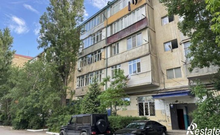 2-комн квартира проспект Имама Шамиля, 27,  д. 27