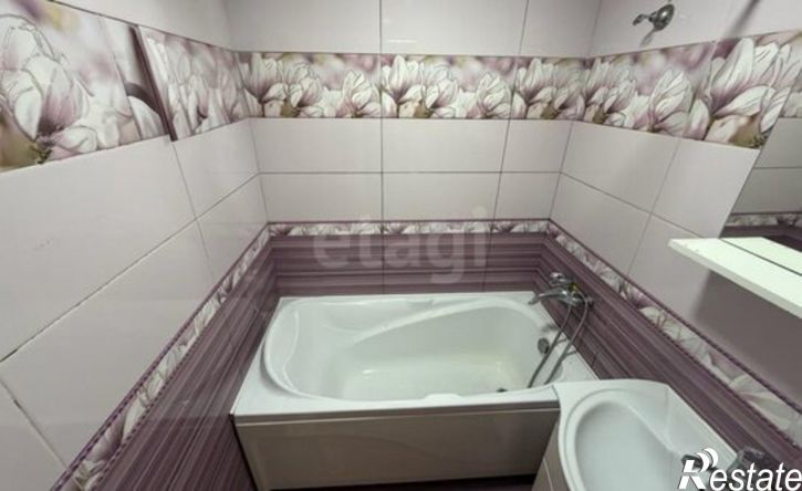 3-комн квартира улица Ирчи Казака, 5А,  д. 5А