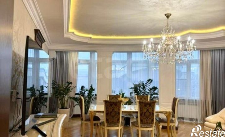 3-комн квартира пр-кт Имама Шамиля, 52г,  д. 52г