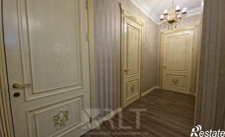 4-комн квартира пр-кт Гамидова, 7Б,  д. 7Б