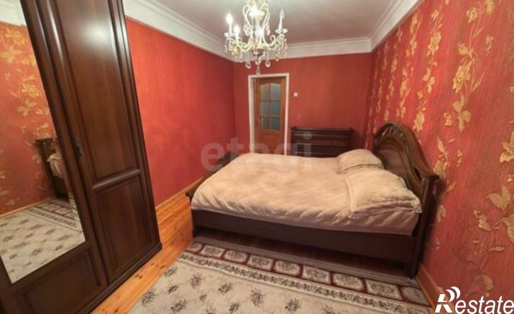 4-комн квартира улица Зои Космодемьянской, 50А,  д. 50А
