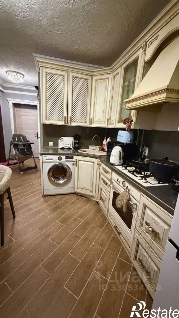 3-комн квартира улица Лаптиева, 53В,  д. 53В