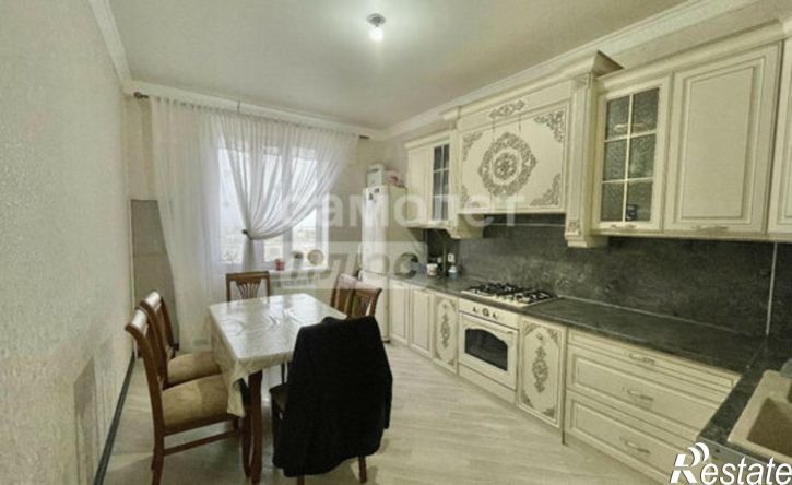 3-комн квартира улица Каммаева, 20А,  д. 20А