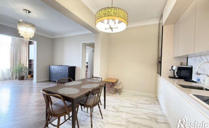 3-комн квартира улица Ирчи Казака, 41 кА,  д. 41 кА