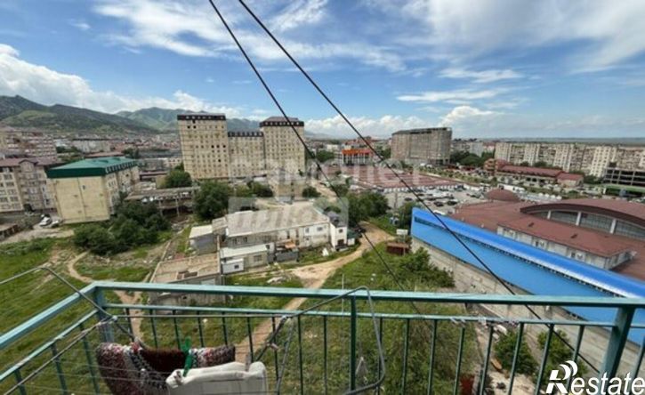 2-комн квартира проспект Али-Гаджи Акушинского, 105/2/б,  д. 105/2/б