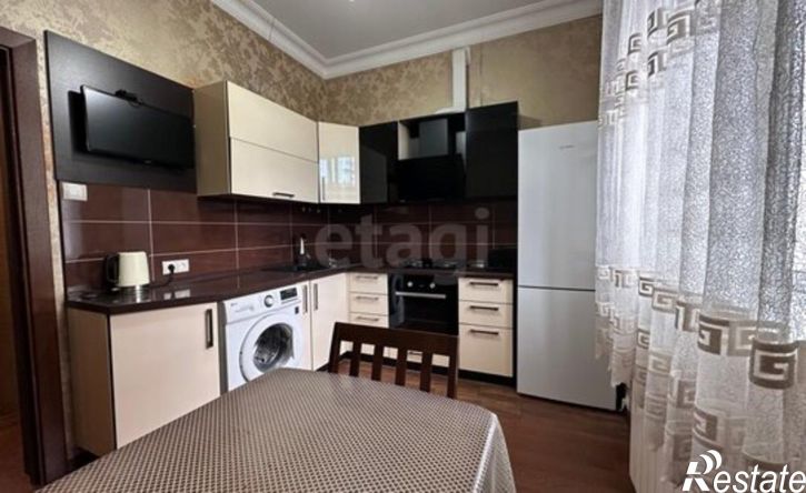 2-комн квартира улица Нахимова, 65В,  д. 65В