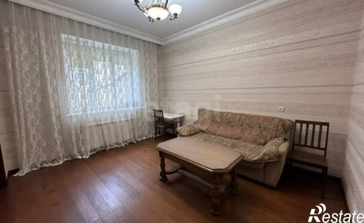 2-комн квартира улица Нахимова, 65В,  д. 65В