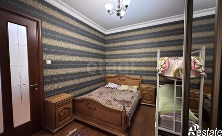 2-комн квартира улица Нахимова, 65В,  д. 65В