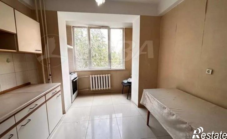 2-комн квартира ул Крамского, 2,  д. 2