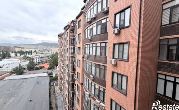2-комн квартира улица Устарбекова, 6,  д. 6