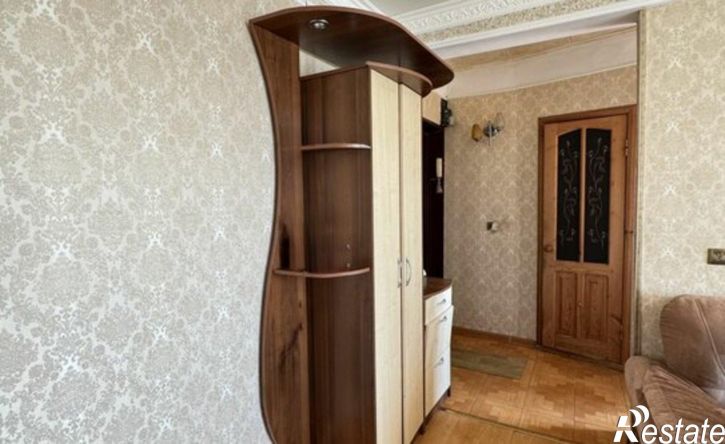3-комн квартира пр-кт Гамидова, 57,  д. 57