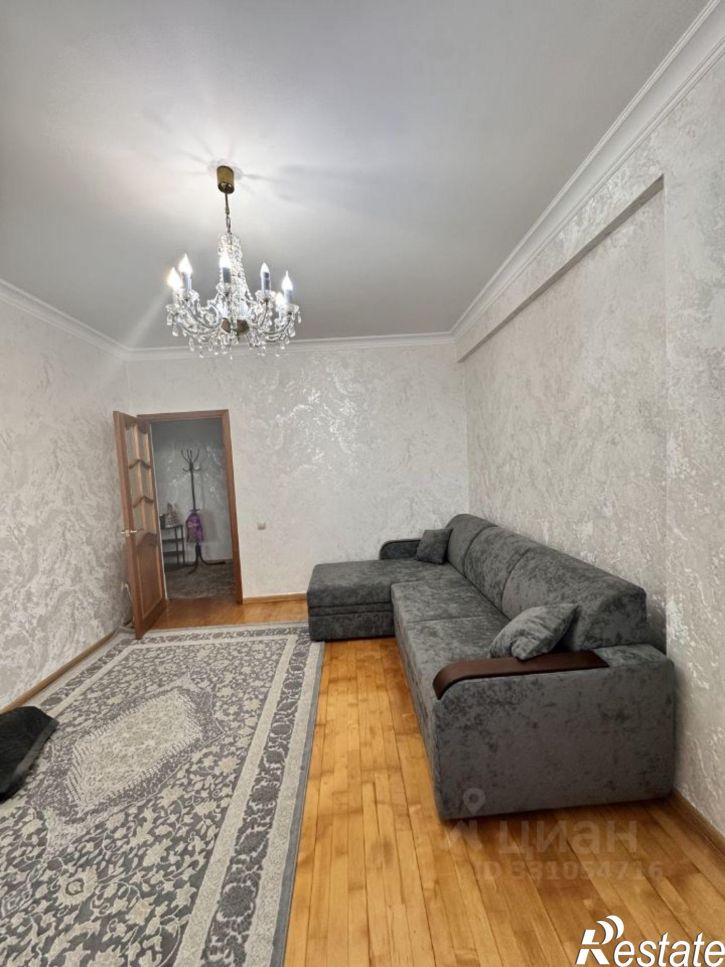 1-комн квартира проспект Насрутдинова, 52В,  д. 52В