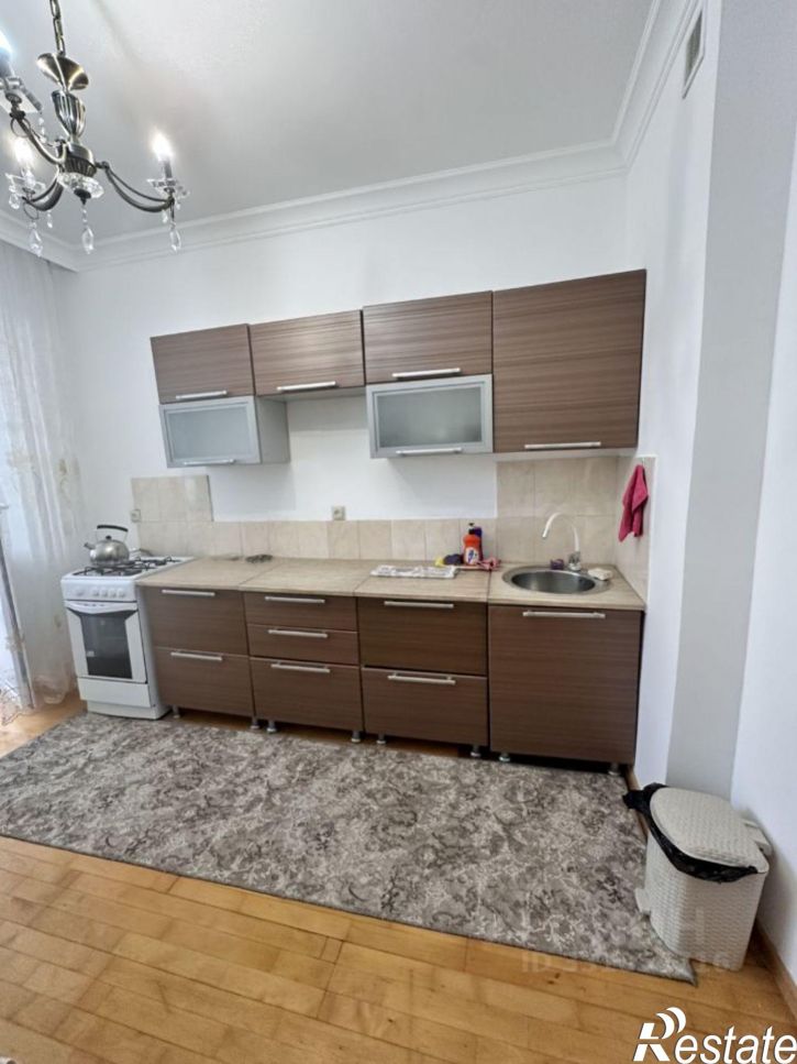 1-комн квартира проспект Насрутдинова, 52В,  д. 52В
