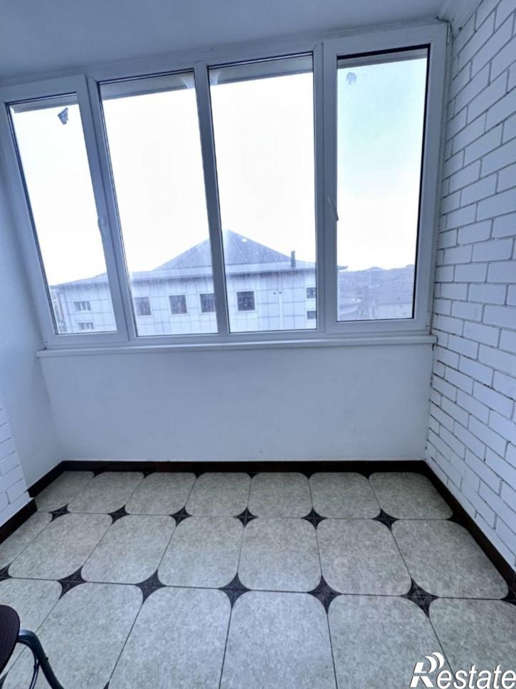 1-комн квартира проспект Насрутдинова, 52В,  д. 52В