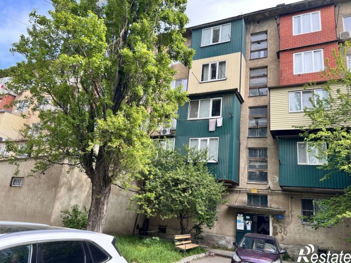 2-комн квартира ул Ирчи Казака, 38,  д. 38