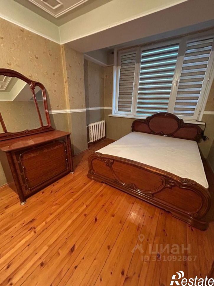 4-комн квартира ул Магидова, 115,  д. 115