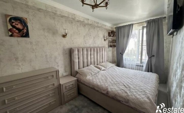 2-комн квартира ул Ирчи Казака, 18,  д. 18