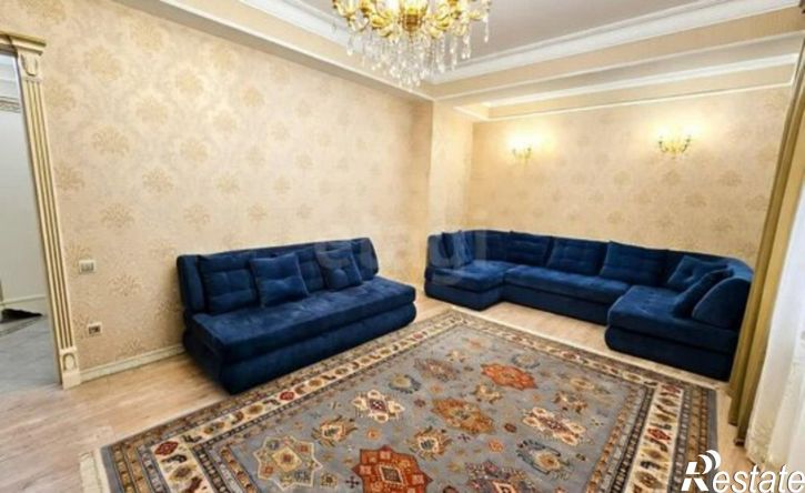 3-комн квартира улица Абдулхакима Исмаилова, 5Б,  д. 5Б
