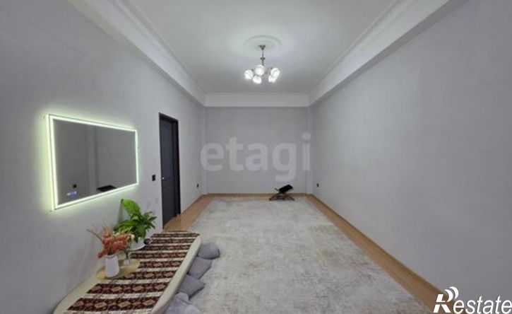 2-комн квартира улица Гайдара Гаджиева, 1Б,  д. 1Б