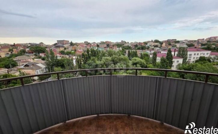 2-комн квартира улица Гайдара Гаджиева, 1Б,  д. 1Б